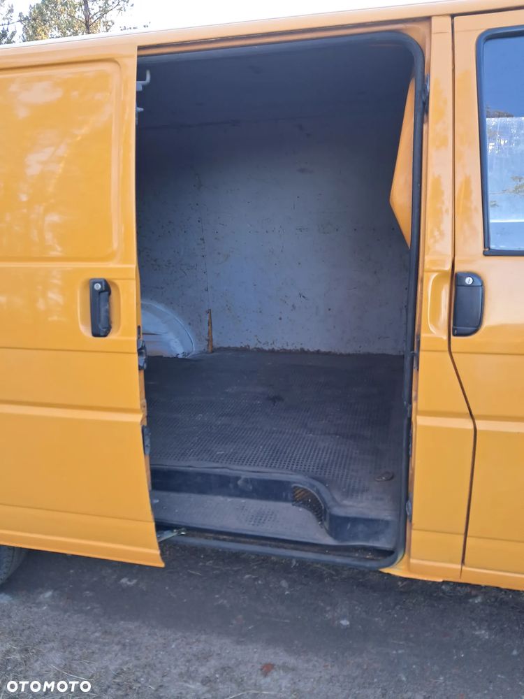Volkswagen T4 Furgon - 10