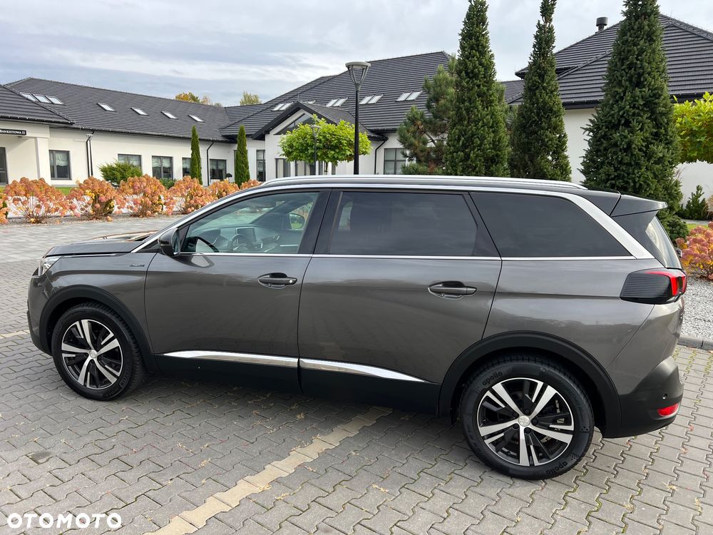 Peugeot 5008 - 3