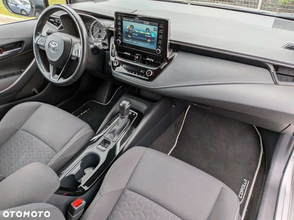 Toyota Corolla 1.8 Hybrid Comfort - 24