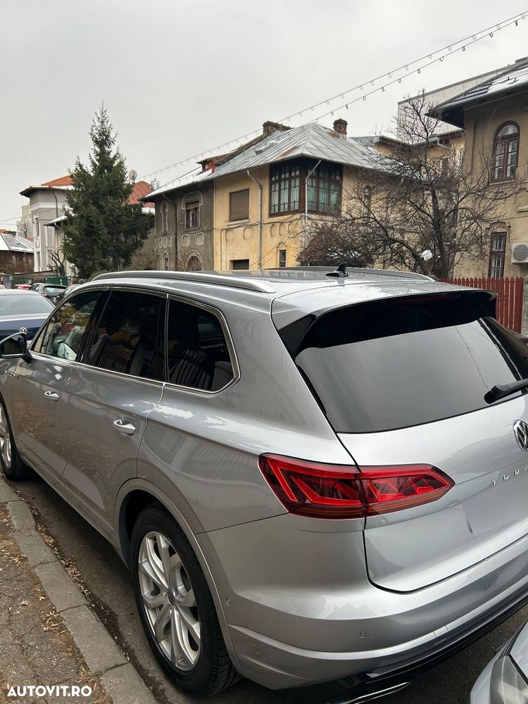 Volkswagen Touareg V6 TDI R-Style - 5