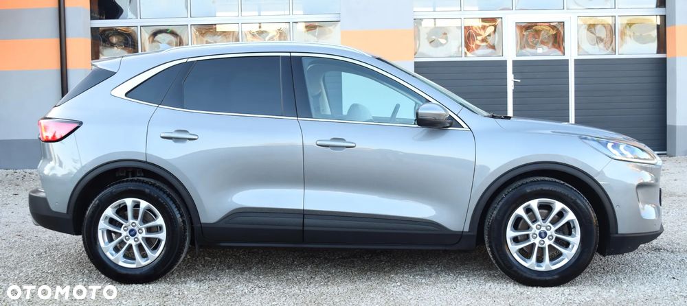 Ford Kuga 2.0 EcoBlue Hybrid TITANIUM X - 13