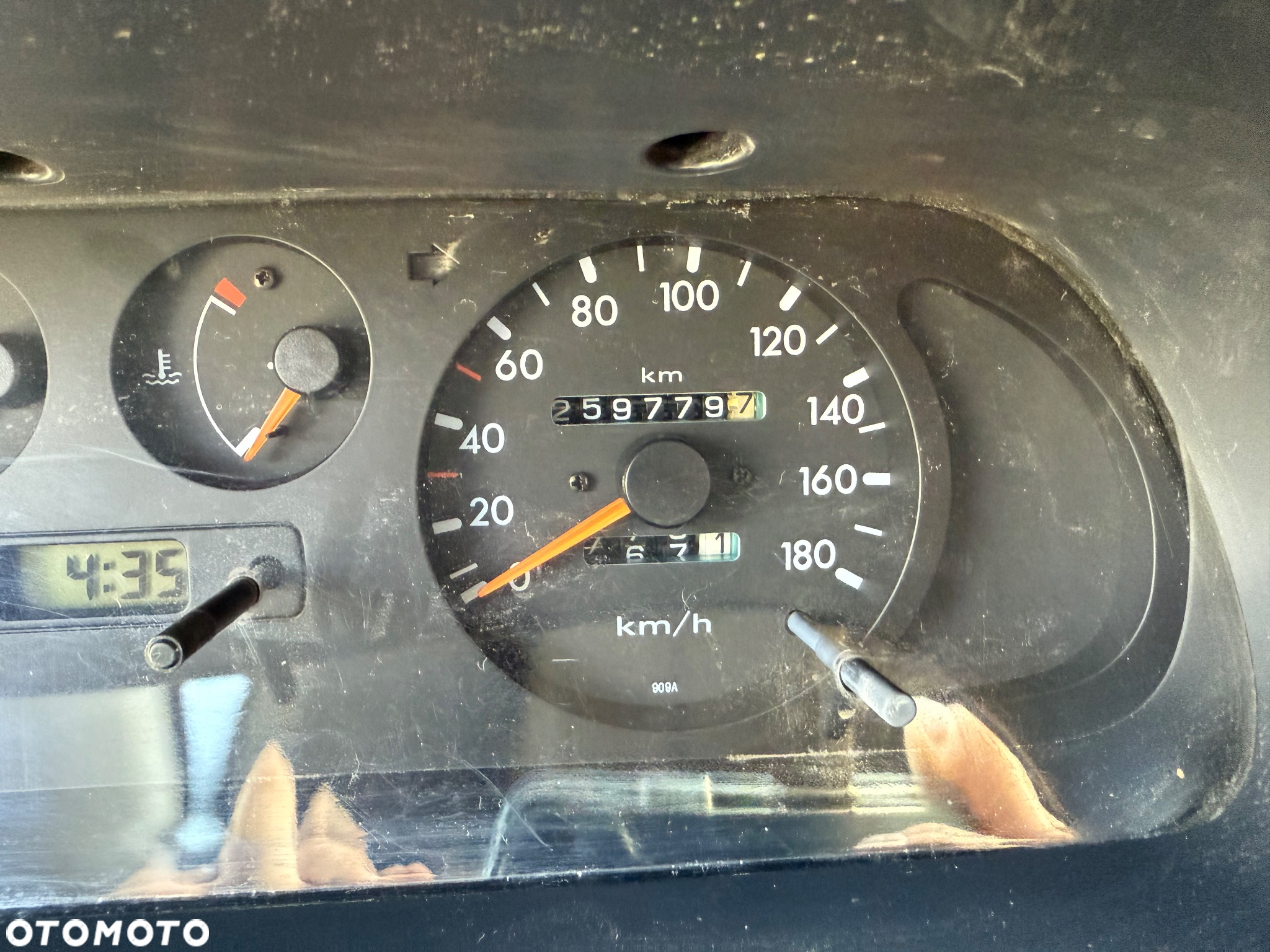 Nissan Terrano - 6