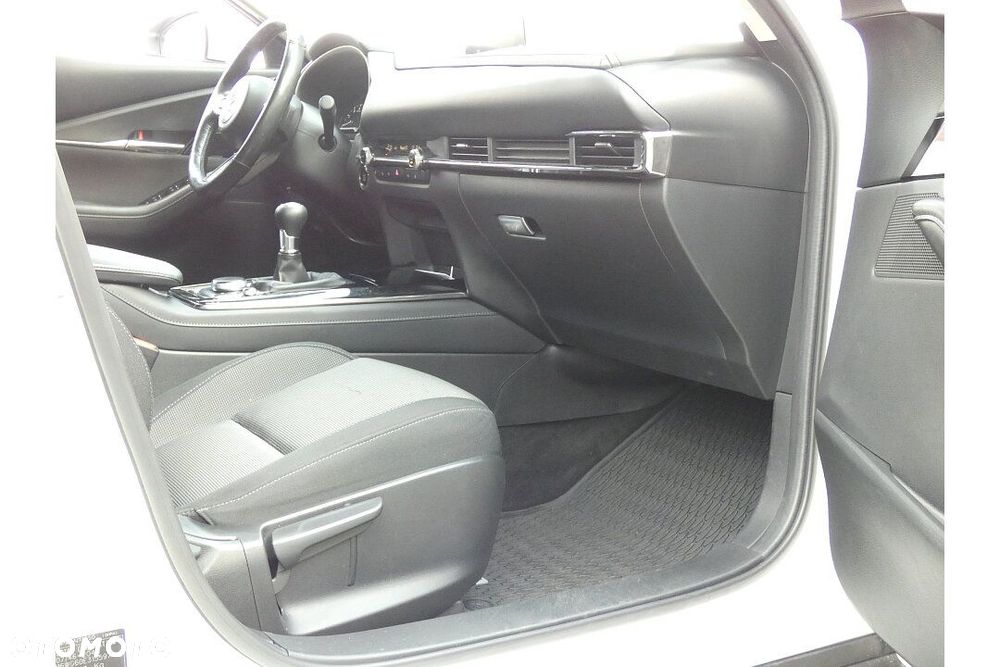 Mazda CX-30 2.0 mHEV Hikari 2WD - 8
