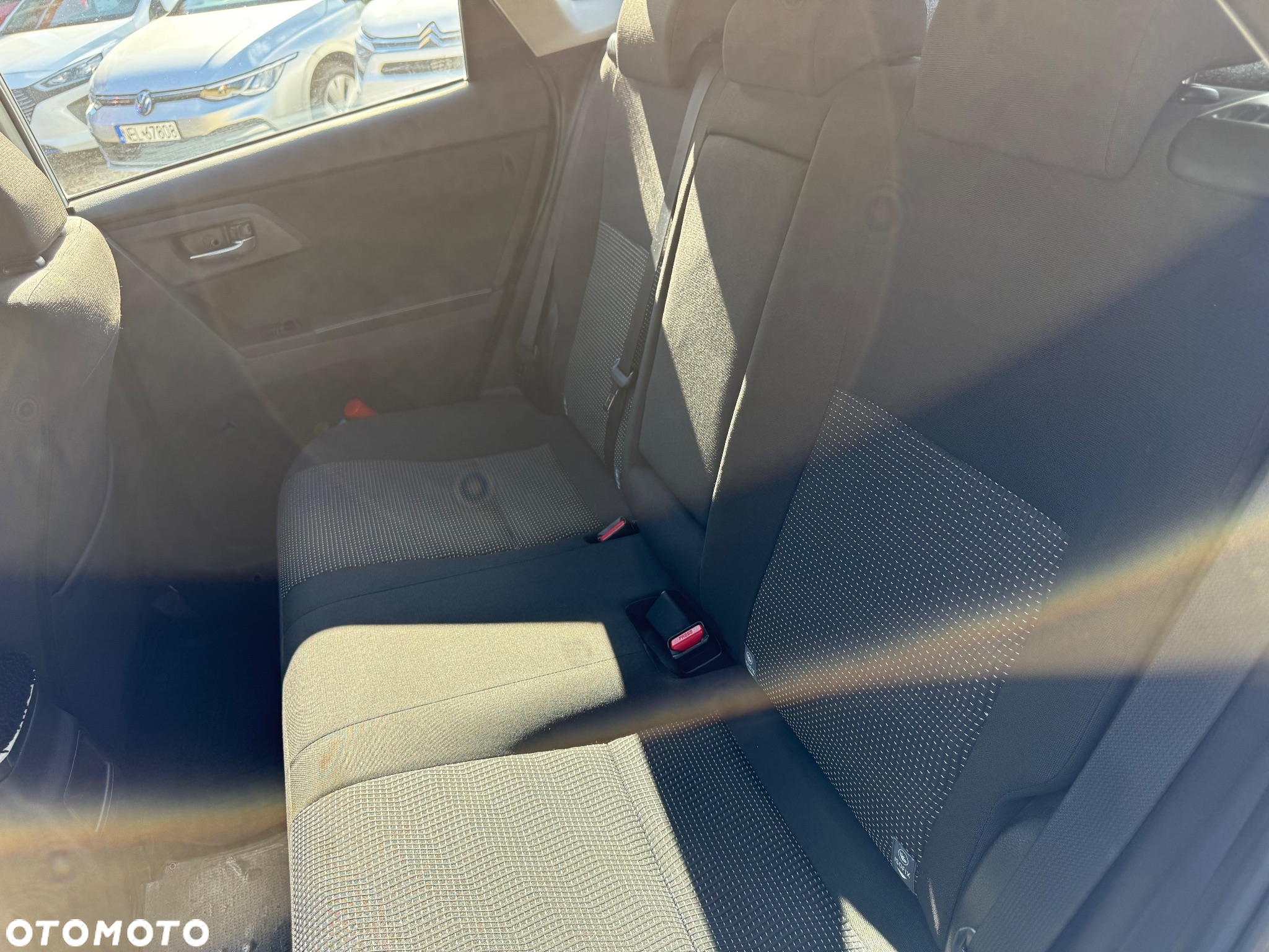 Toyota Auris - 15