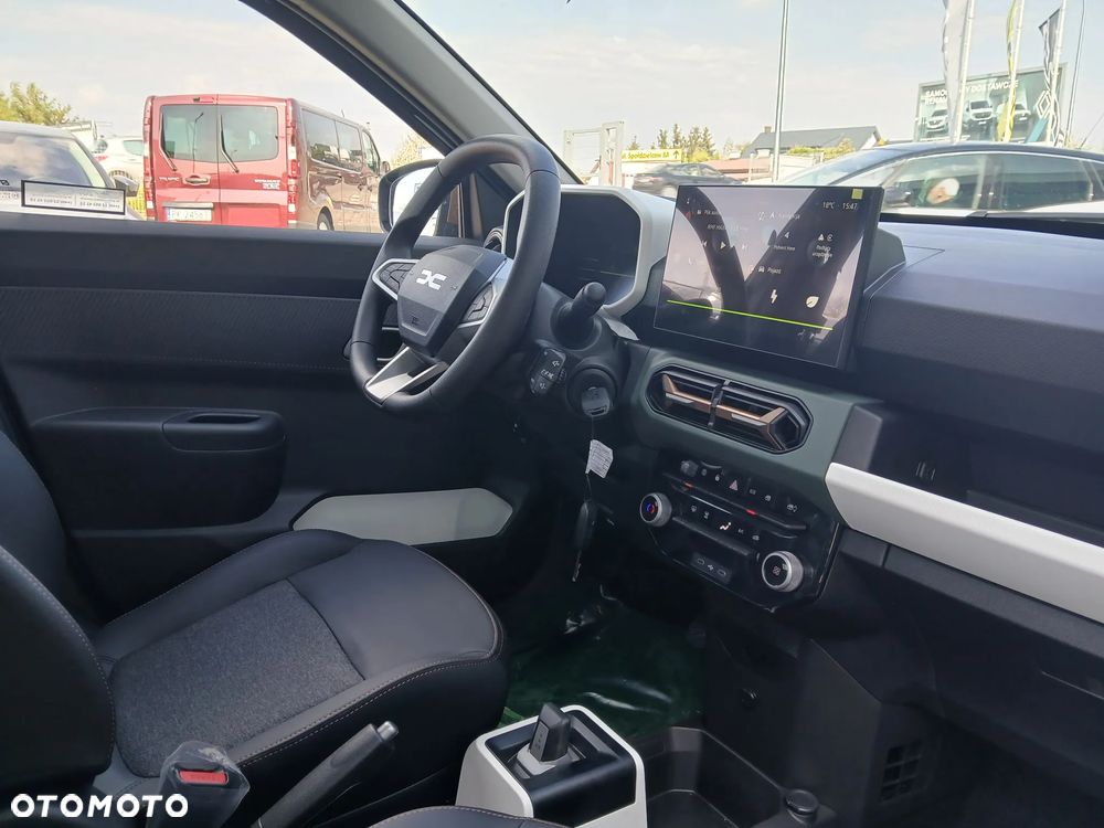 Dacia Spring Electric 24.3kWh 100 Extreme - 8