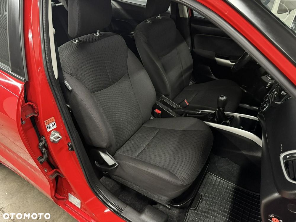 Suzuki Baleno - 17