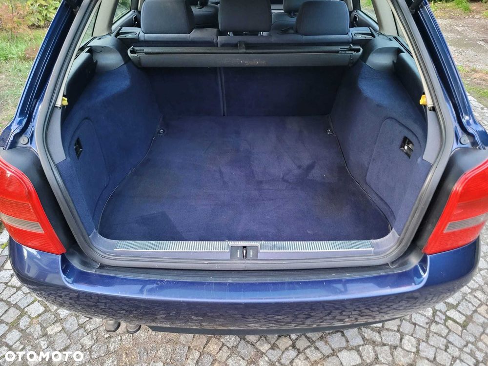 Audi A4 Avant - 9