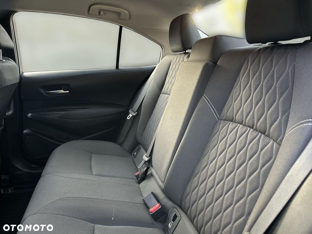 Toyota Corolla 1.8 Hybrid Comfort - 12