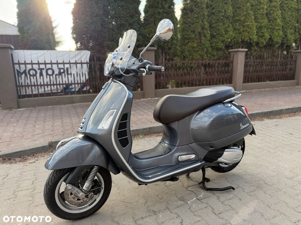Piaggio Vespa - 15