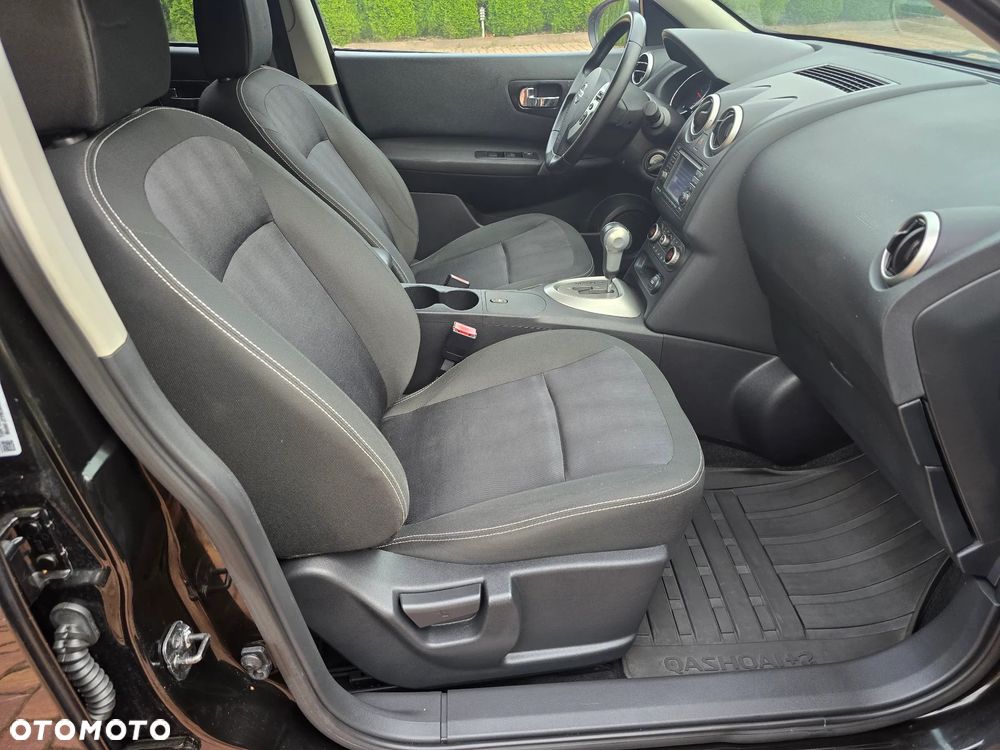 Nissan Qashqai+2 - 20