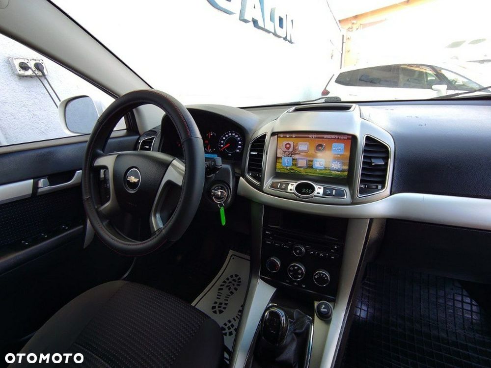 Chevrolet Captiva - 11