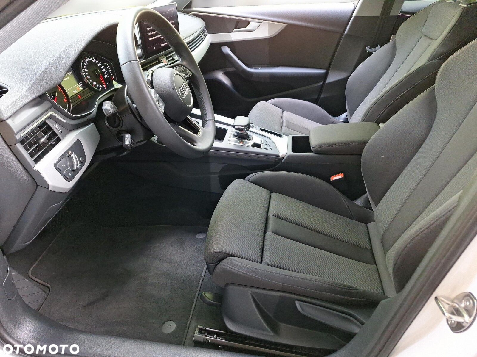 Audi A4 - 12