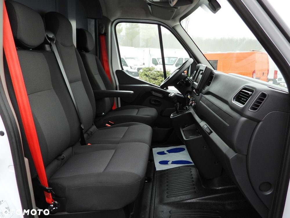 Renault MASTER FURGON CHŁODNIA  -10*C ZASILANIE 230V TEMPOMAT NAWIGACJA LEDY KLIMATYZACJA  150KM - 36