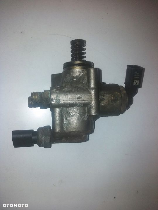 POMPA POMPKA PALIWA AUDI A4 A6 3.2 FSI 06E127025G - 1