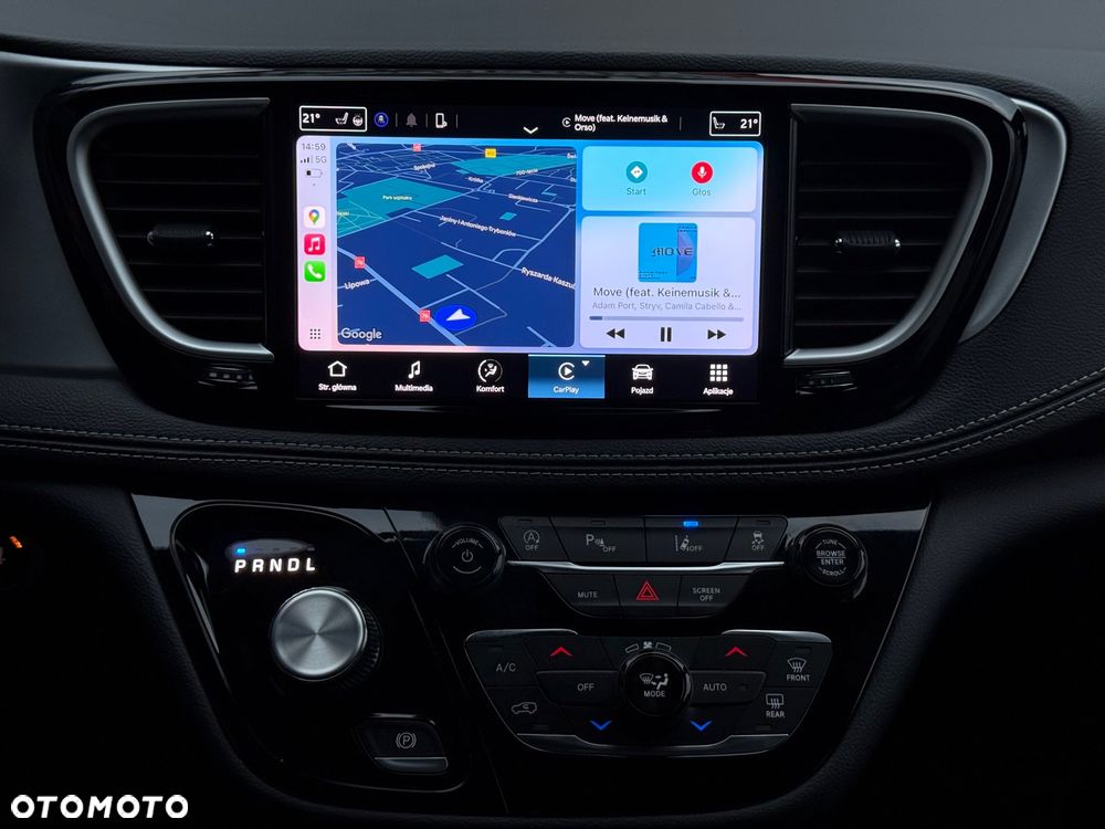 Chrysler Pacifica - 31