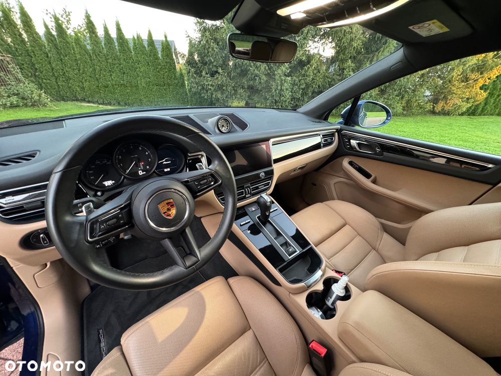 Porsche Macan Standard - 34