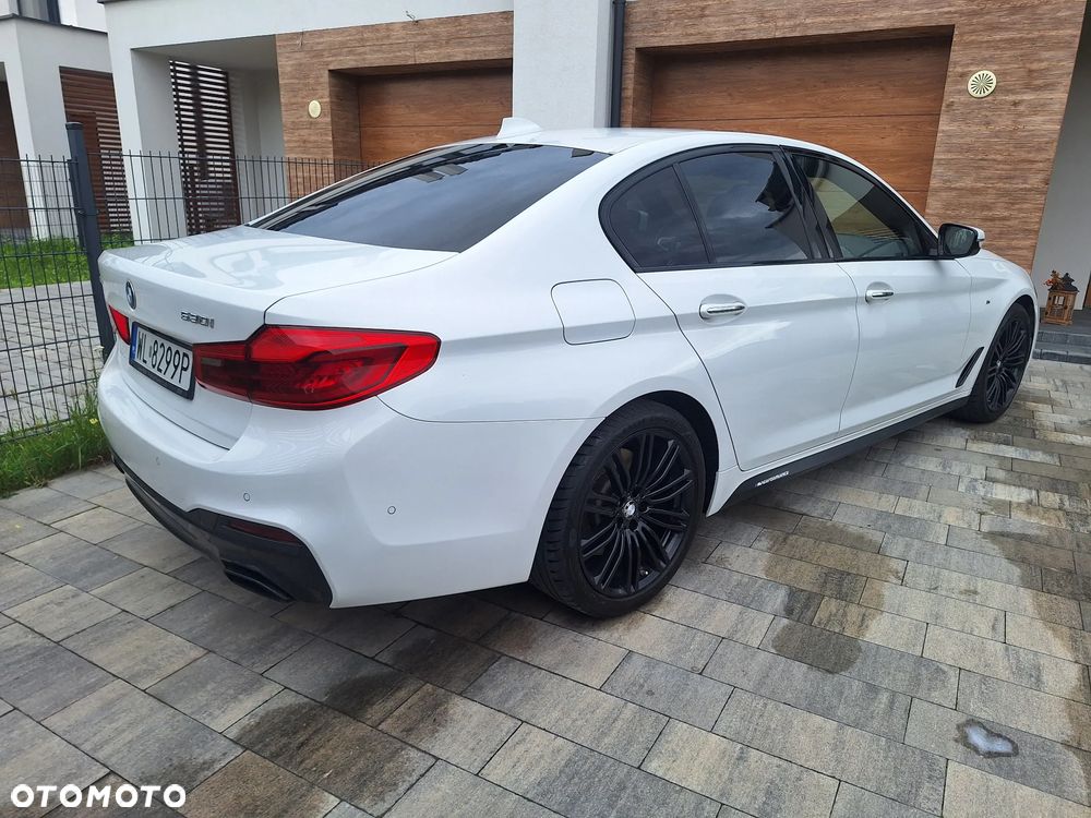 BMW Seria 5 530i xDrive M Sport sport - 10