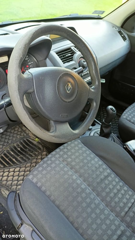 Renault Megane 1.6 16V Business Line - 5