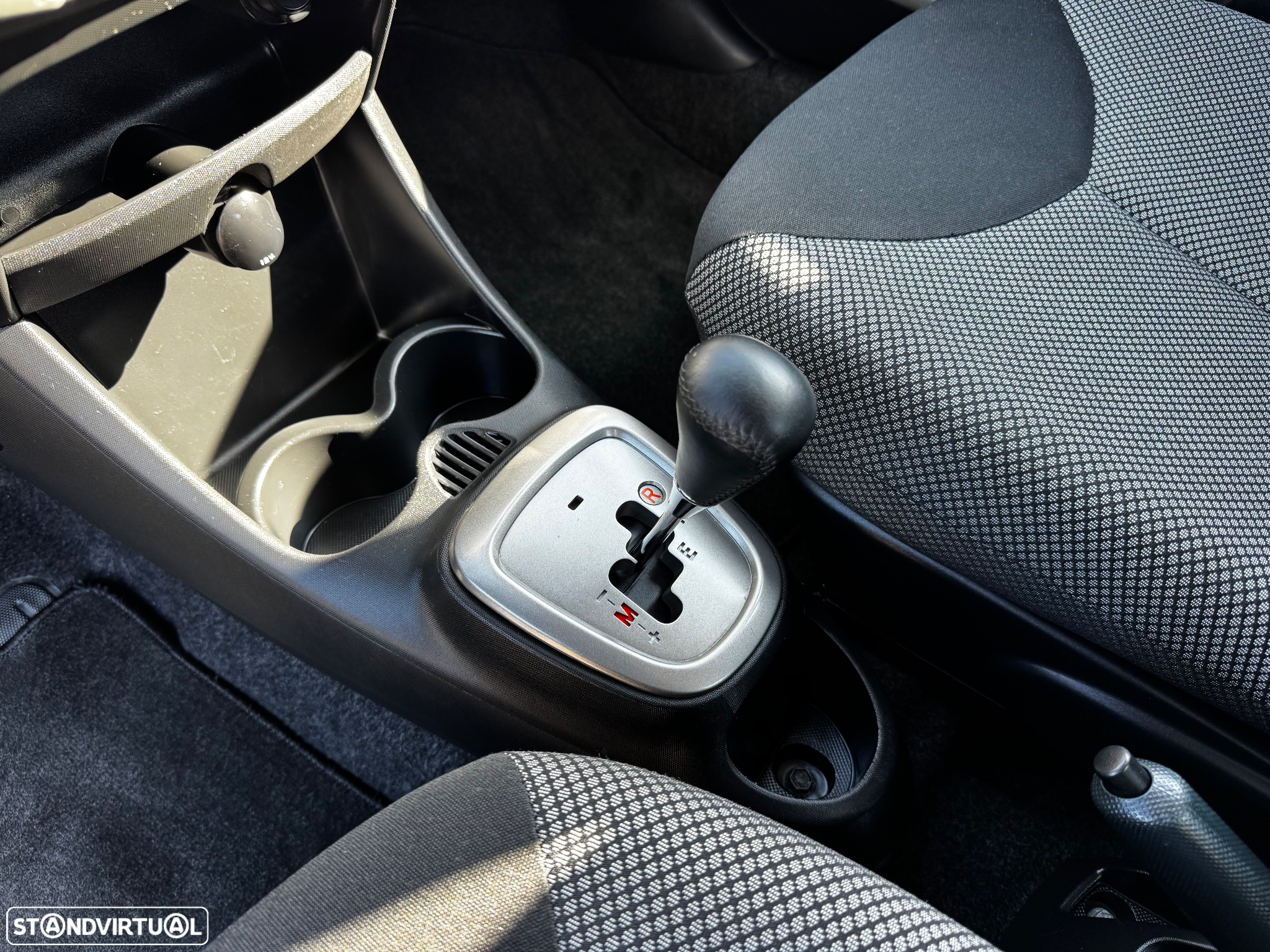 Toyota Aygo 1.0 Plus Sport Pack MM - 13