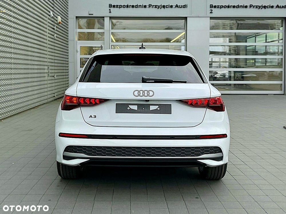 Audi A3 Sportback - 10