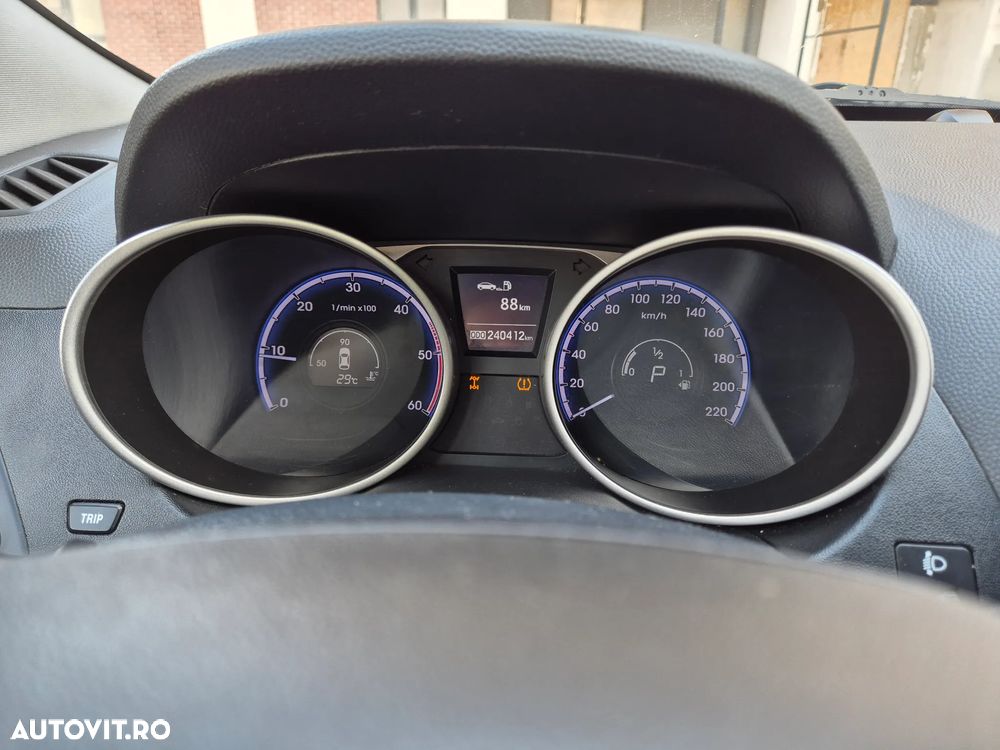 Hyundai ix35 2.0 CRDI High 4WD GLS Aut. Luxury+ - 12