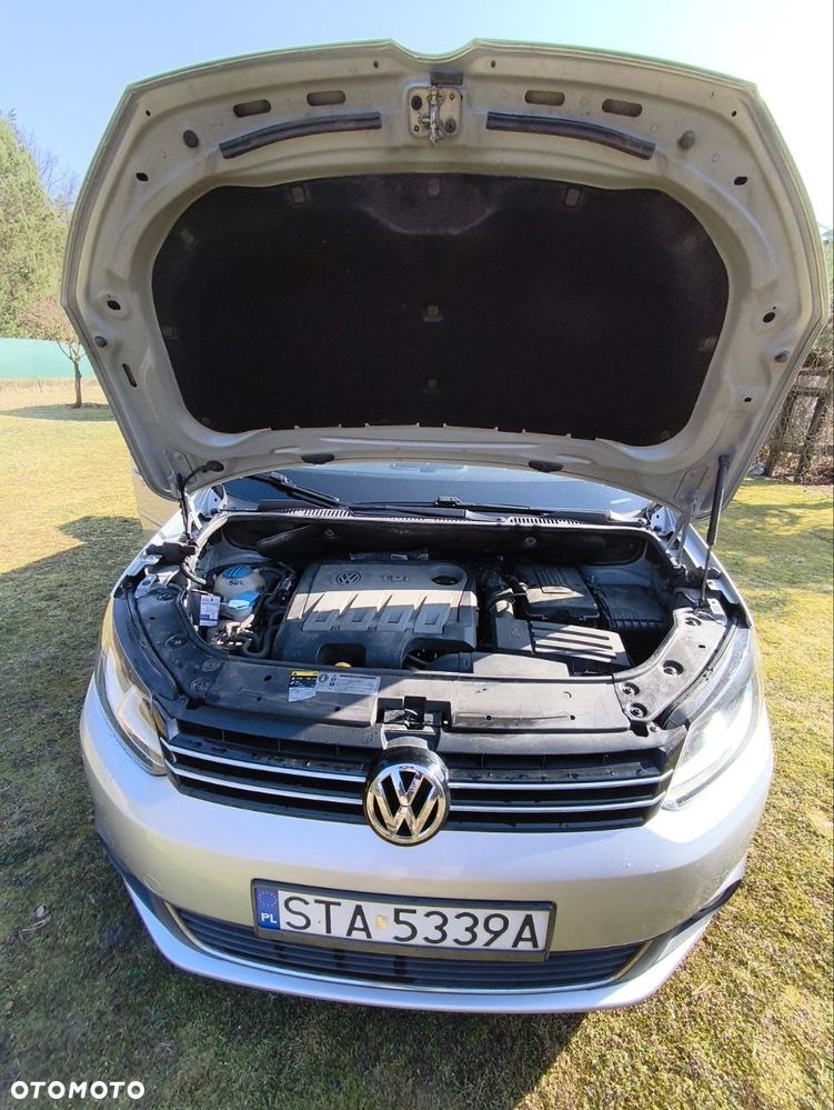 Volkswagen Touran 1.6 TDI DPF BlueMotion Technology DSG Comfortline - 5