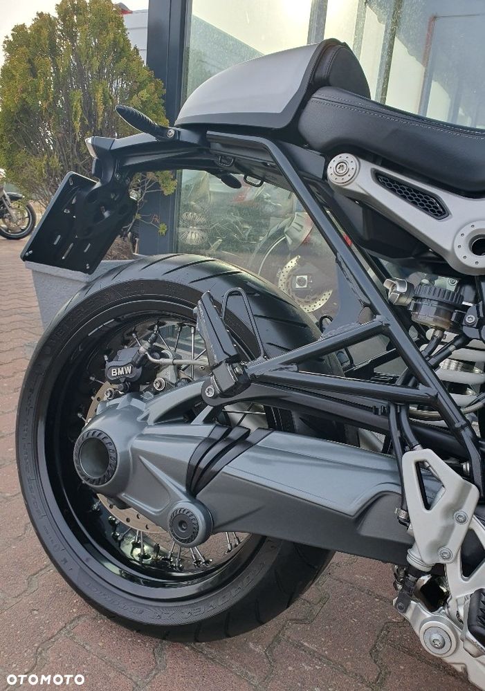 BMW R - 25