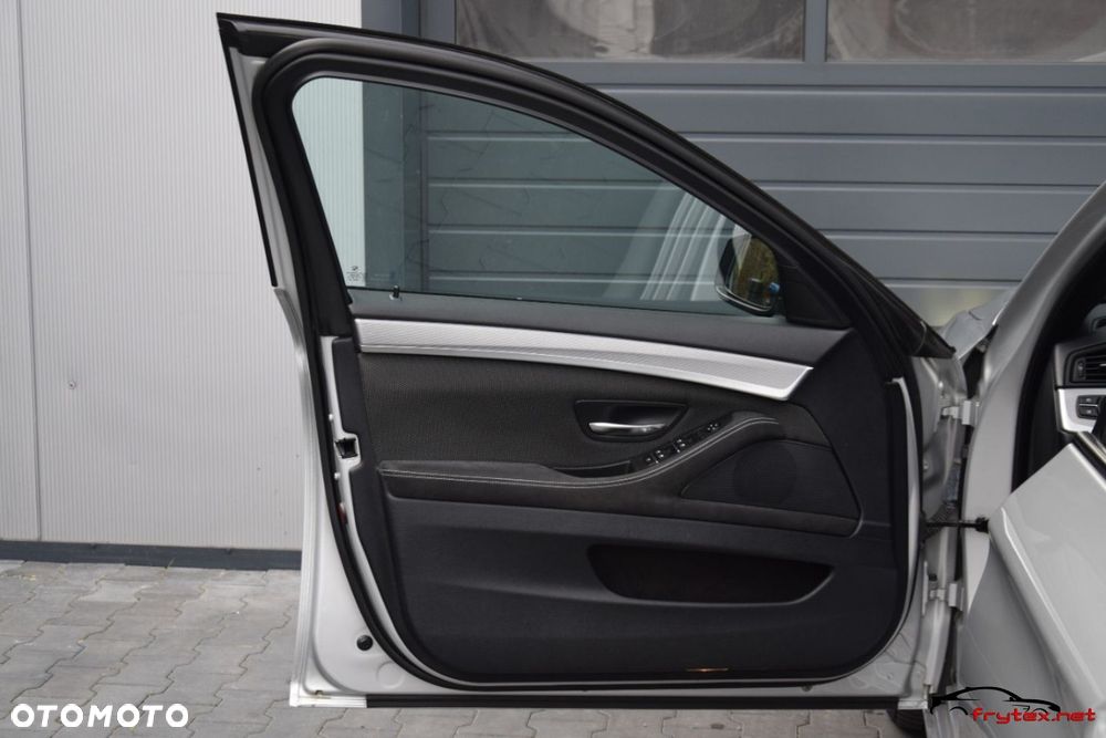 BMW Seria 5 - 16