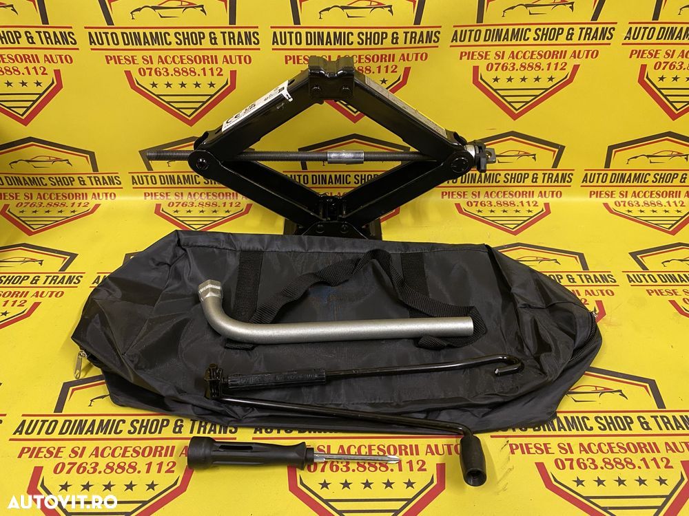 Cric auto OEM kit original Audi Q2 cu coarba manivela husa - 1