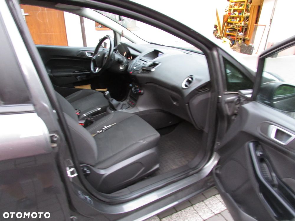 Ford Fiesta 1.0 EcoBoost S&S TITANIUM - 15
