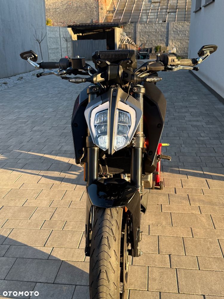 KTM Duke - 4