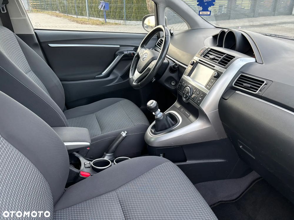 Toyota Verso 1.6 D-4D 5-Sitzer Start/Stop Edition S+ - 21