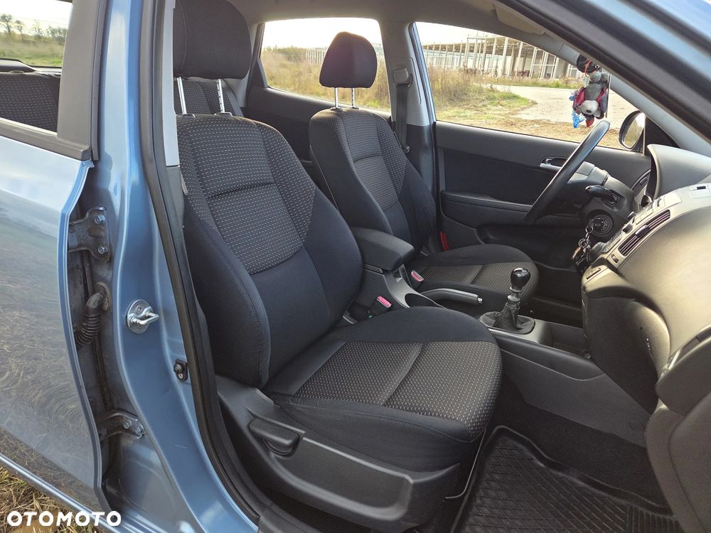 Hyundai i30 1.6 CRDi Comfort - 15