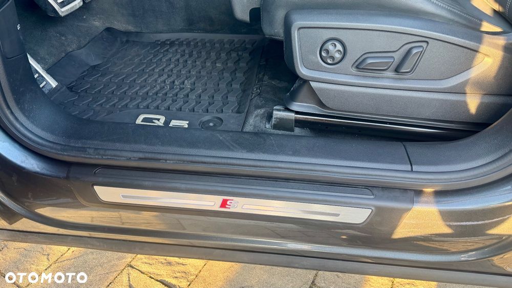 Audi Q5 Sportback 45 TFSI quattro S tronic S line - 29