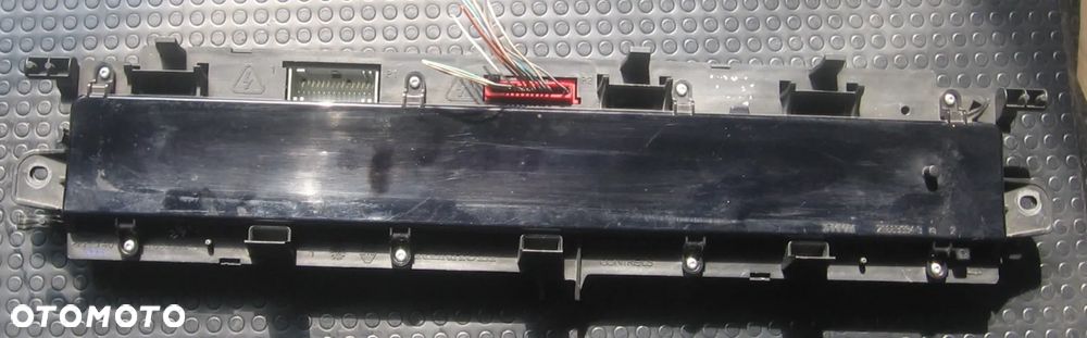 licznik RENAULT SCENIC II P8200332353C