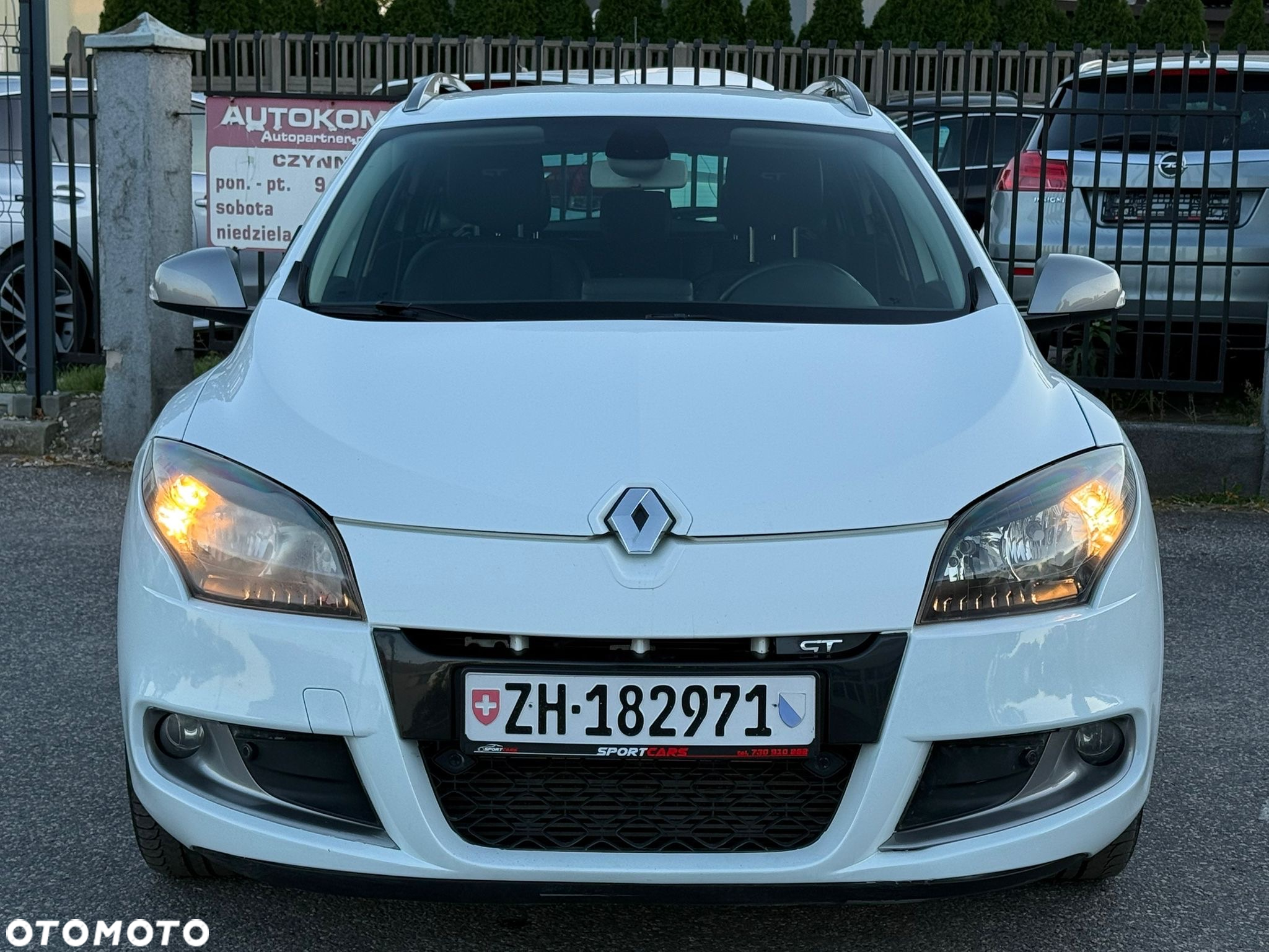 Renault Megane Grandtour TCe 180 GT - 13