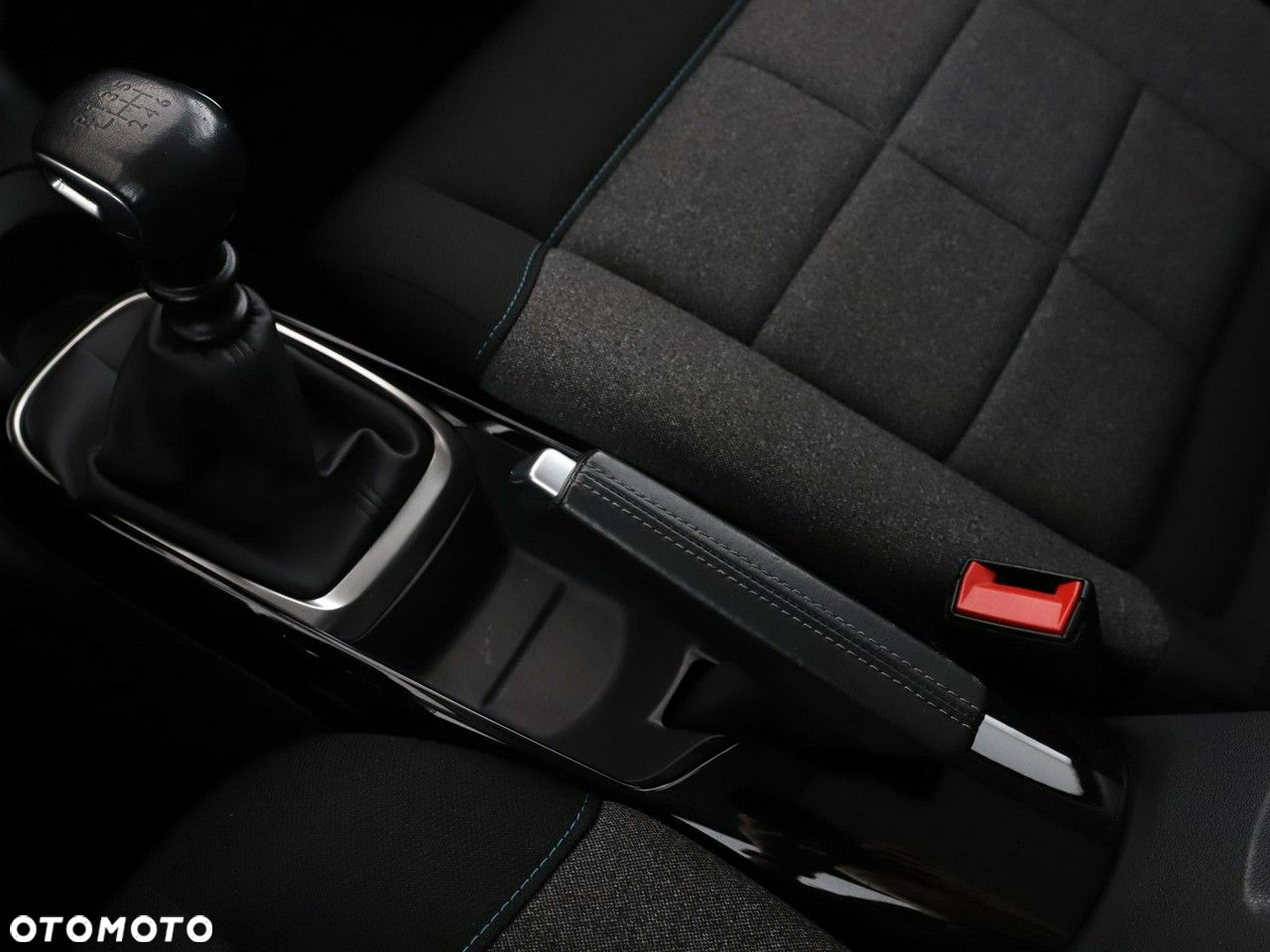 Citroën C4 Cactus Pure Tech e-THP 110 Stop&Start Shine - 30
