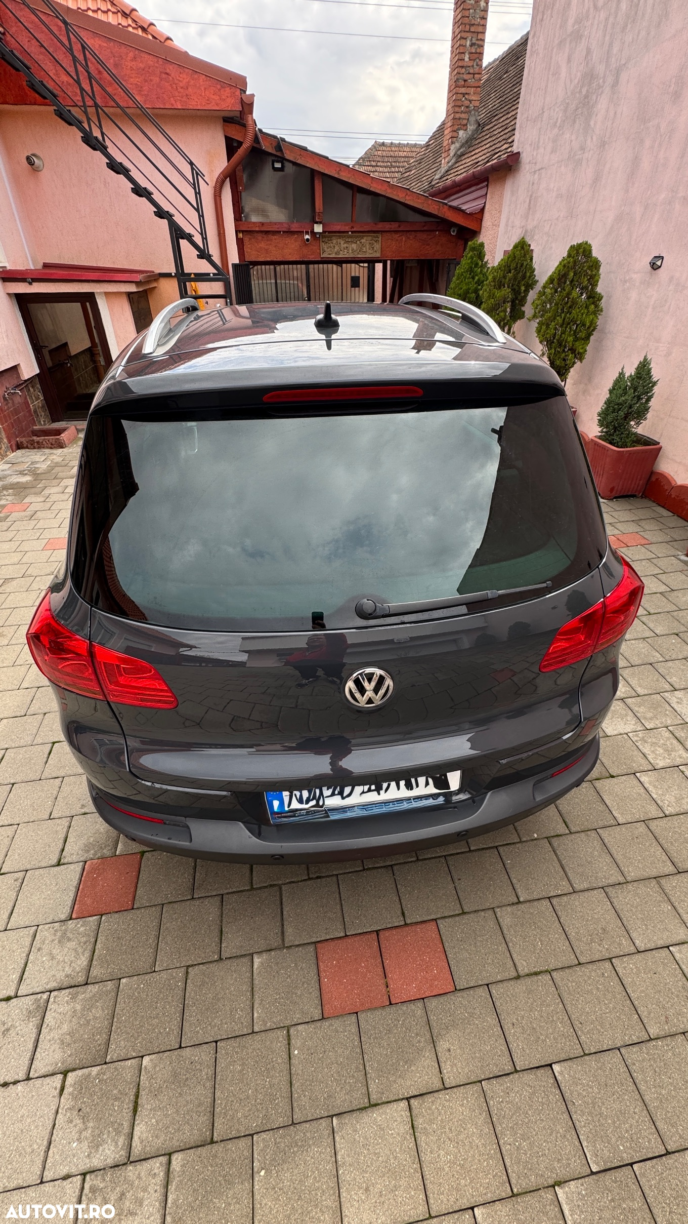 Volkswagen Tiguan 2.0 TDI DPF DSG 4Mot Comfortline - 14