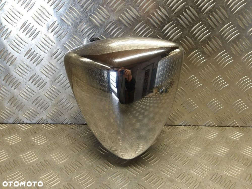 Airbox obudowa filtra prawa SUZUKI VLR 1800 C109R BOULEVARD/INTRUDER 08-13r   PN. 13701-22H01 - 1