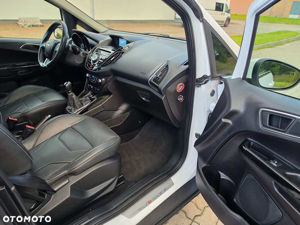 Ford B-MAX 1.0 EcoBoost Titanium - 24