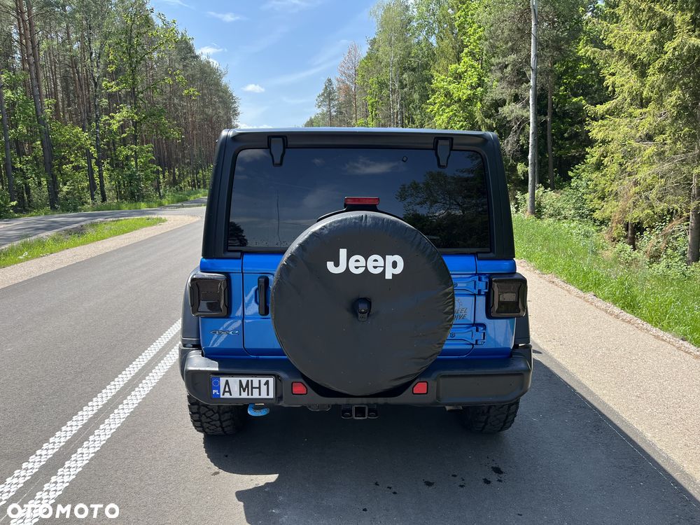 Jeep Wrangler - 9