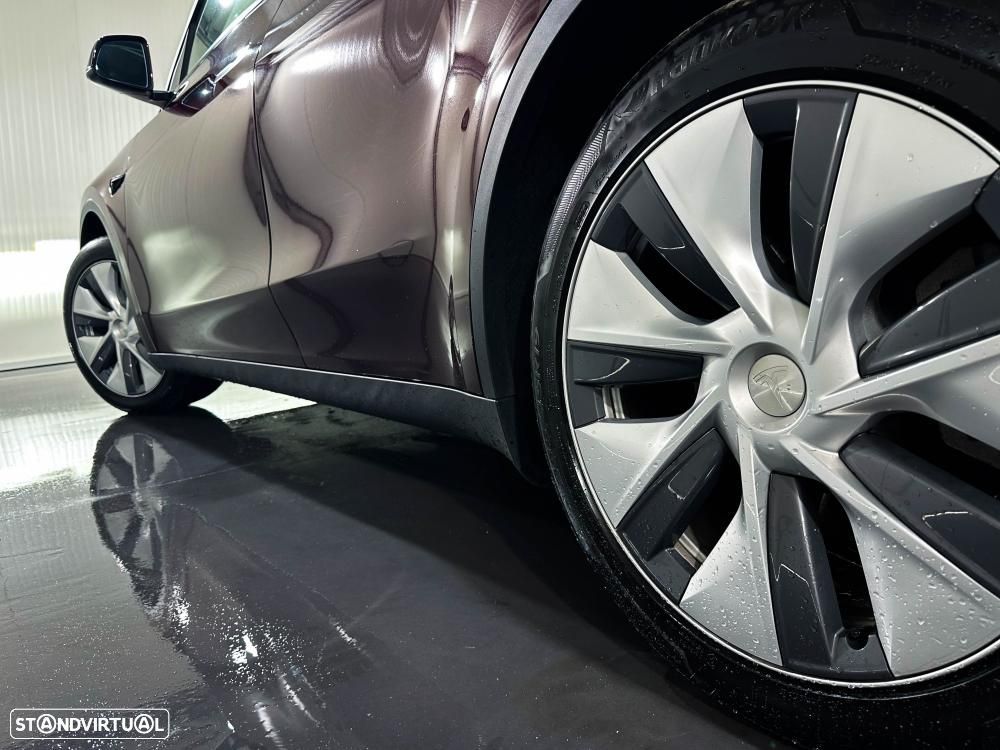 Tesla Model Y Standard - 8