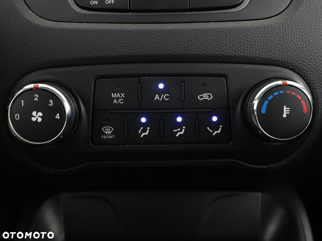 Hyundai ix35 1.6 2WD Classic - 24