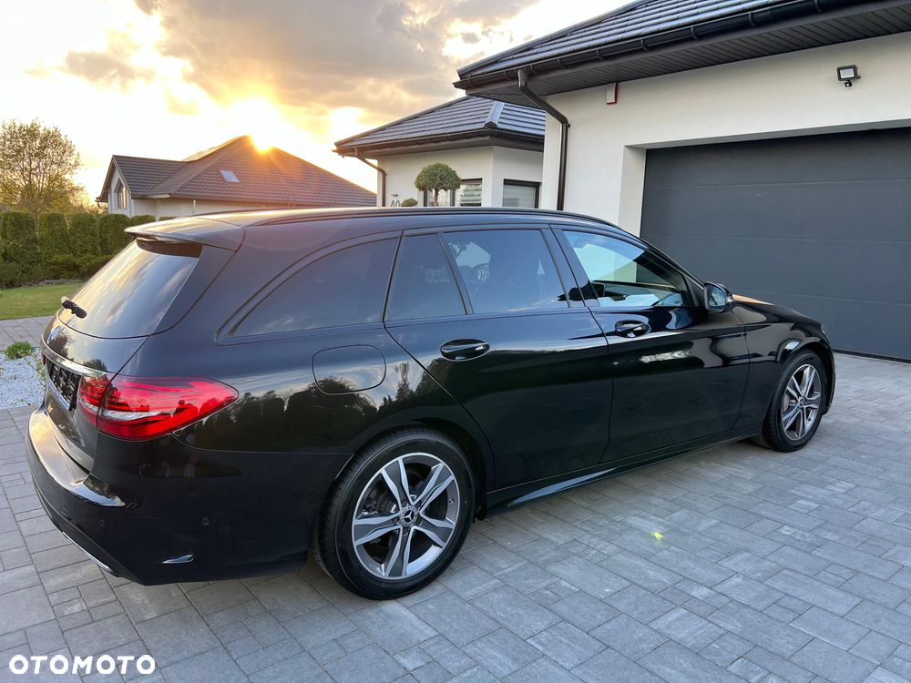 Mercedes-Benz Klasa C 220 d 4Matic 9G-TRONIC AMG Line - 6