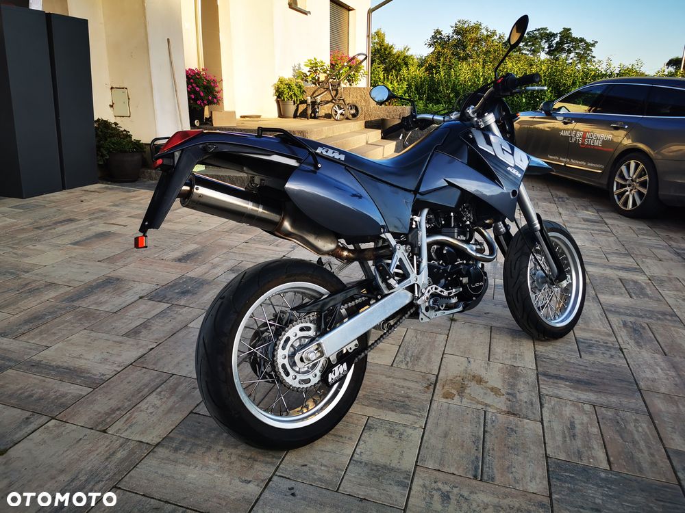 KTM LC