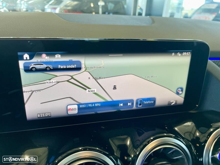 Mercedes-Benz GLA 200 d AMG Line - 20