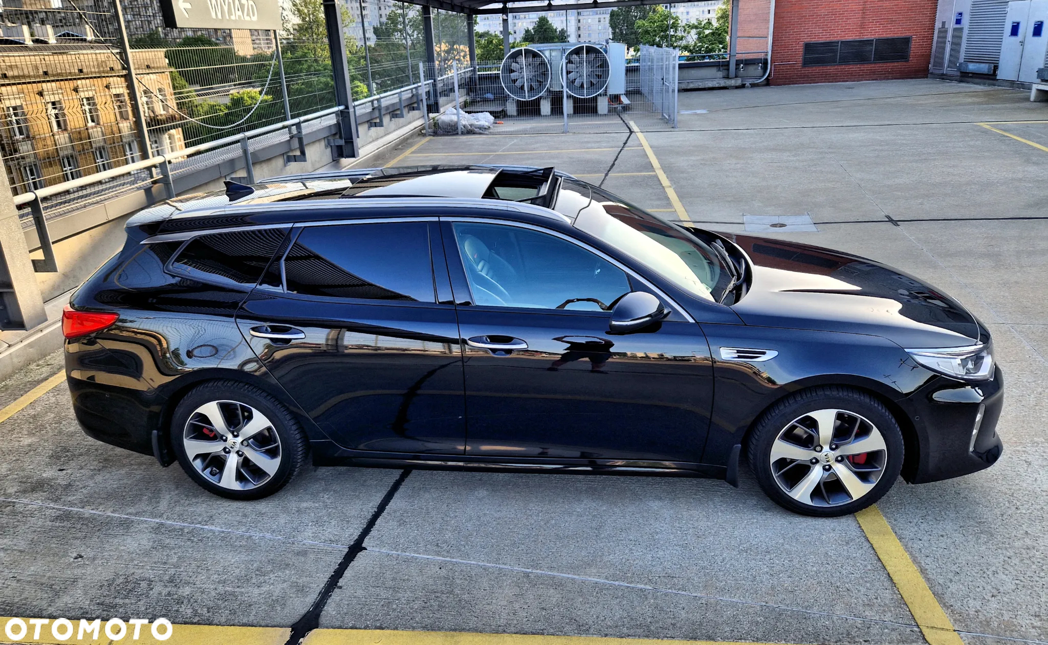 Kia Optima 2.0 T-GDI GT - 13