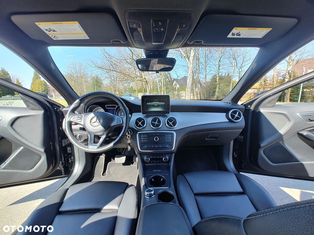 Mercedes-Benz GLA 250 4-Matic - 14