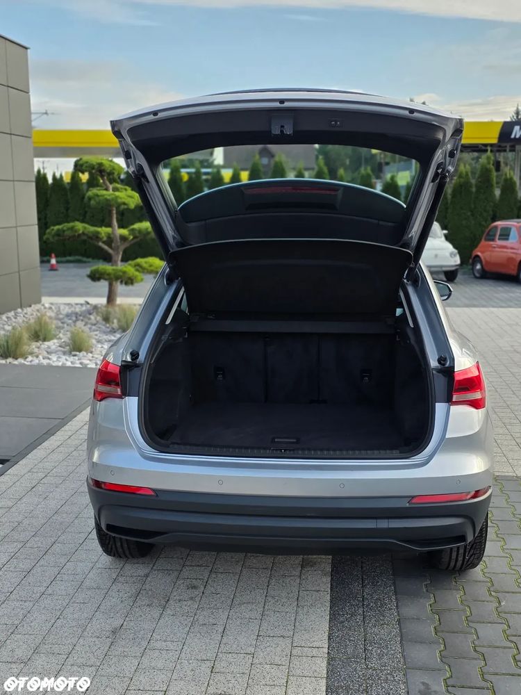 Audi Q3 35 TDI S tronic - 31