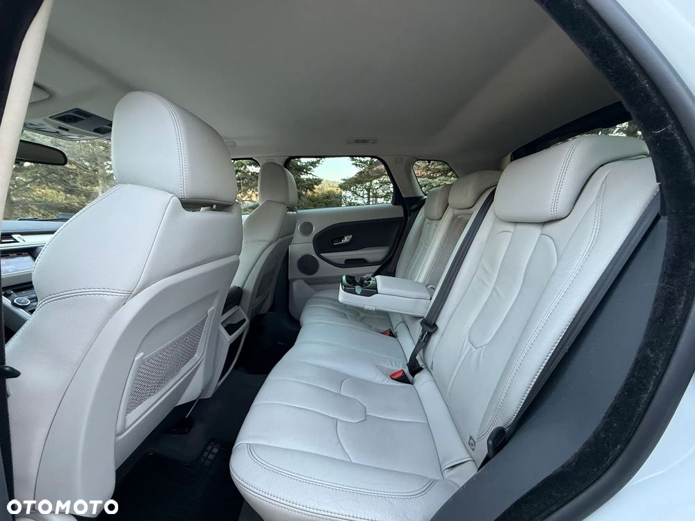 Land Rover Range Rover Evoque - 24